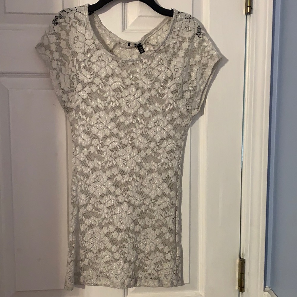 Like new! White lace with shimmer T-shirt
